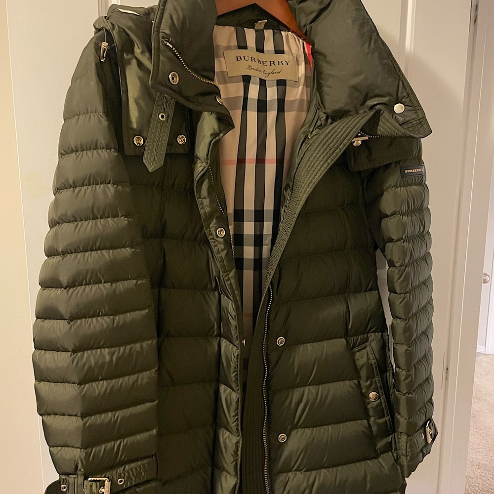 Burberry Puffer Jacket Large Olive Green